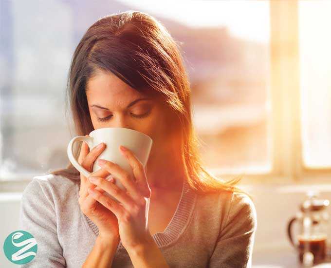 بهترین دمنوش‌های آرام بخش؛ 8 دمنوش گیاهی برای کاهش استرس و اضطراب