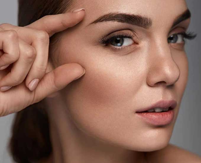 بهترین محصولات تقویت کننده مژه و ابرو کدامند؟