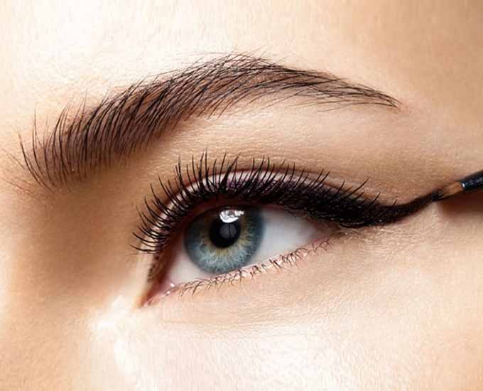 چگونه چشم و ابرو خود را متناسب با هم آرایش کنیم؟