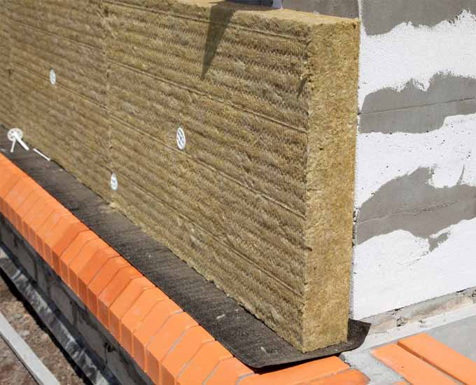 ویژگی‌های مهم عایق پشم سنگ و پشم سرامیک