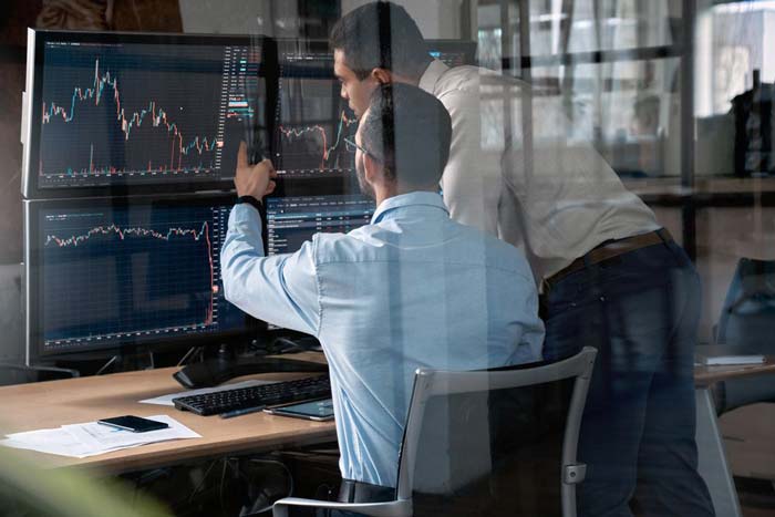تحلیلگر مالی (Financial Analyst) تحلیلگر مالی (Financial Analyst)