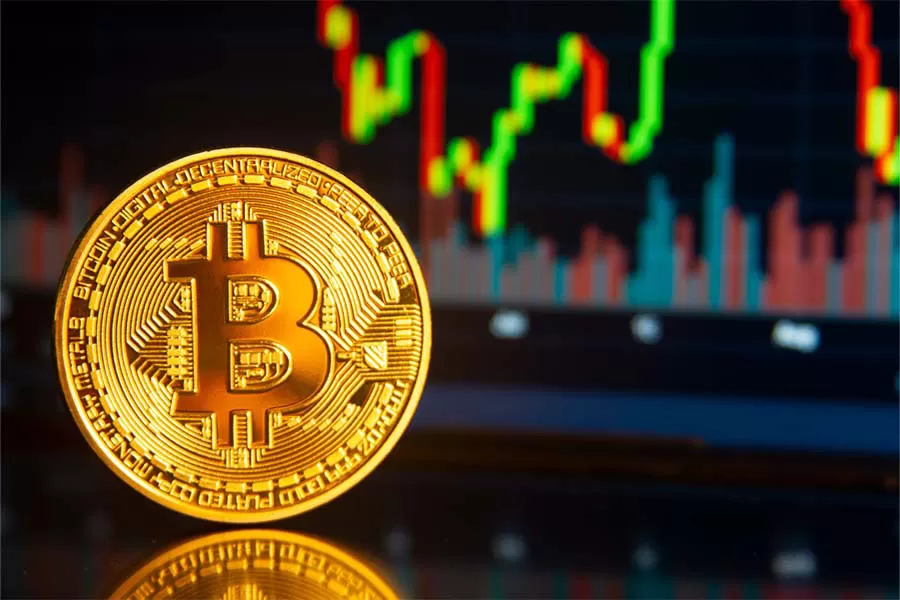 بیت کوین چیست؛ بررسی عملکرد و موارد استفاده از BTC