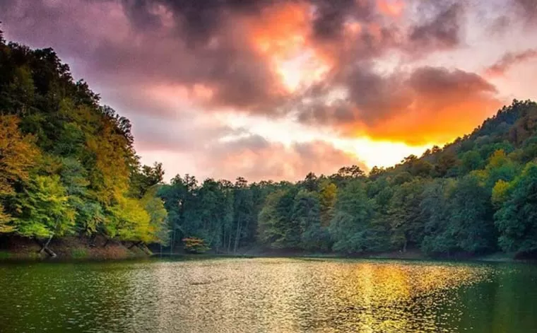 عکس دریاچه چورت | یوتراوز