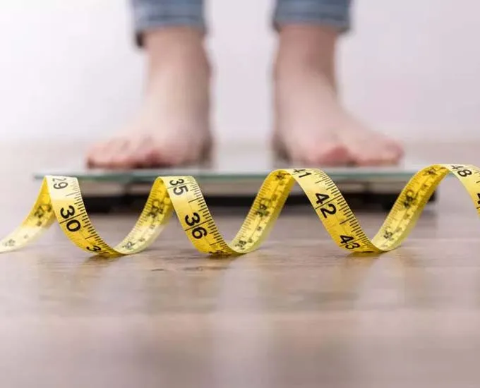 مقایسه تزریق بوتاکس معده و اسلیو و بای‌پس: کدام روش مناسب‌تر است؟