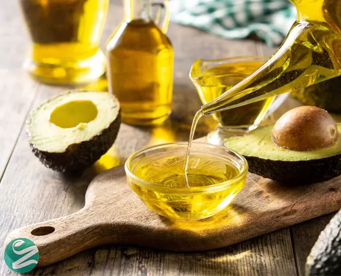 خواص و کاربردهای روغن آووکادو برای سلامتی، پوست و مو