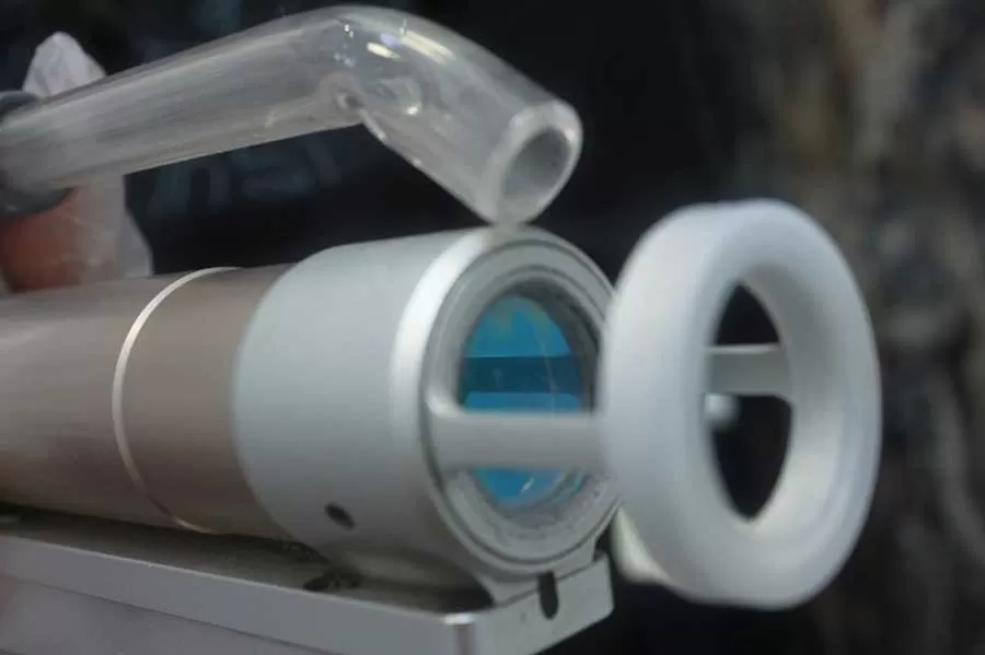 لیزر بیکینی بدون درد در اصفهان