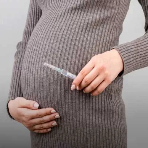 چه زمانی بعد از زایمان می‌توان تزریق ژل انجام داد؟