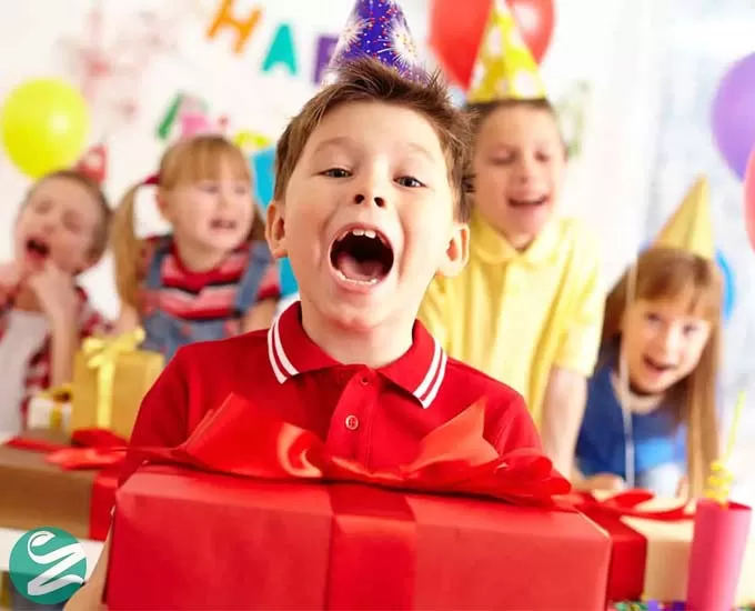 ایده خرید هدیه روز دانش آموز دختر و پسر