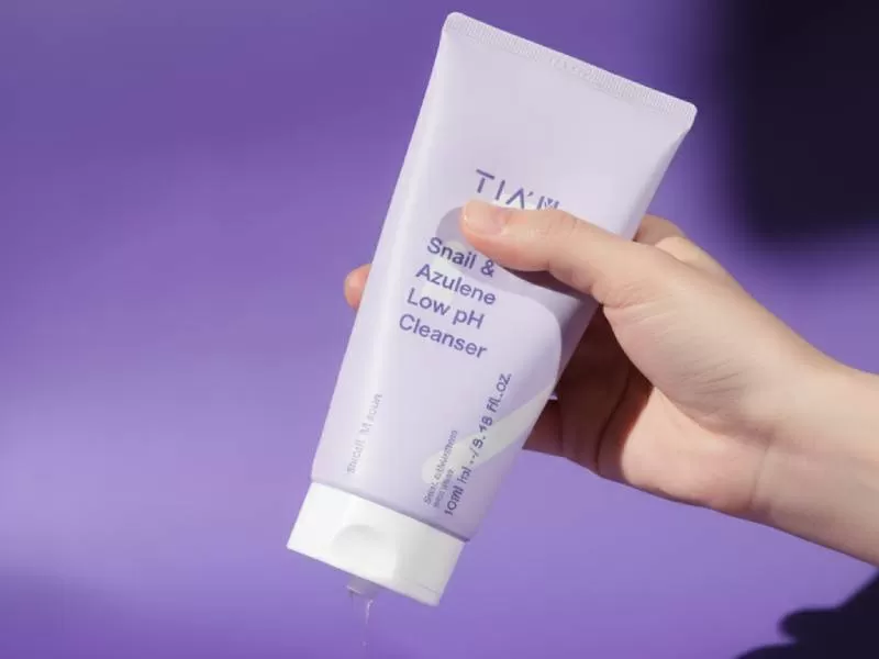 پاکسازی و مراقبت از پوست با ژل شوینده تیام