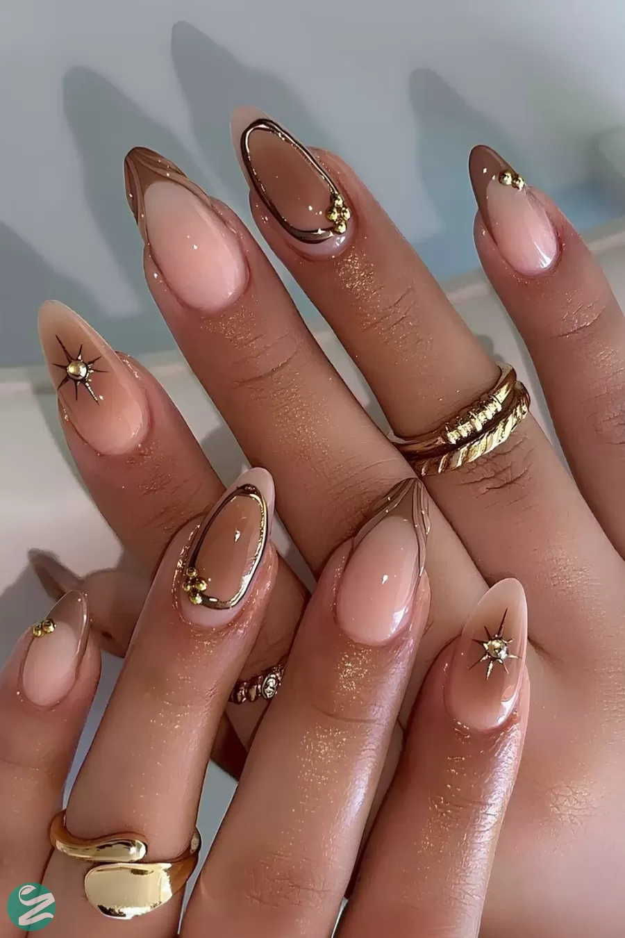 مدل ناخن فرنچ قهوه ای