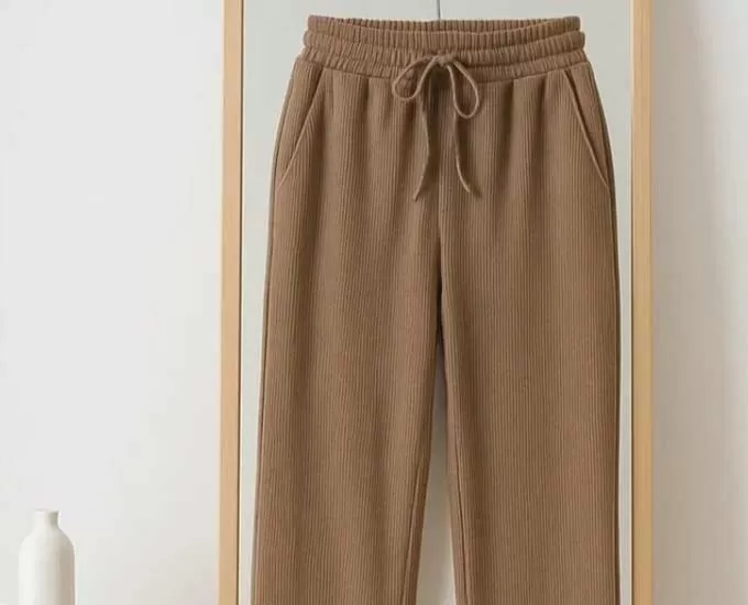 راهنمای جامع انتخاب شلوار مردانه و شلوار زنانه؛ از راحتی تا ظرافت در طراحی مدرن