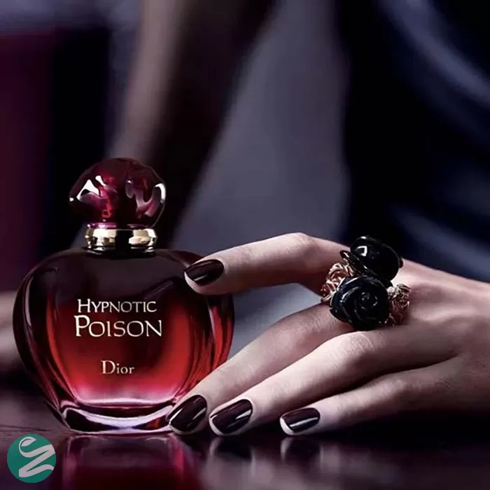 بهترین عطر زنانه دیور: هیپوتنیک پویزن Dior Hypnotic Poison EDP