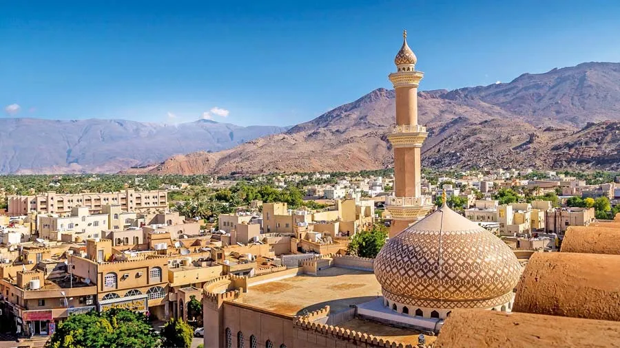 هزینه تور عمان چقدر است و چه عواملی روی آن تأثیر دارند؟