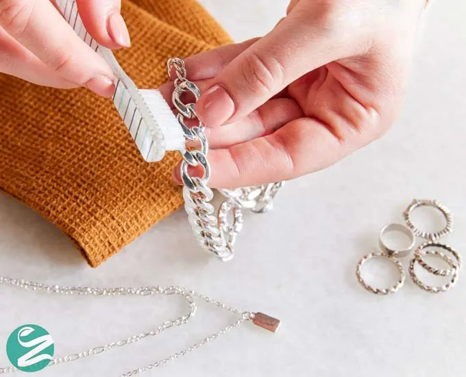 بهترین روش‌های سفید کردن و نگهداری از نقره‌جات