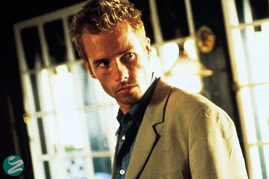 فیلم ممنتو (MEMENTO)