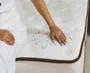 خواب ناآرام همیشه از تشک نیست؛ سراغ کفی و خود تخت رفته‌اید؟