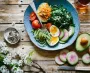 برای زیبا شدن صورت چه بخوریم؟ راهنمای تغذیه برای پوست سالم و شاداب